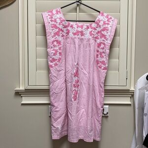 J. Marie Dress Size MED gingham Pink With embroidered Flowers